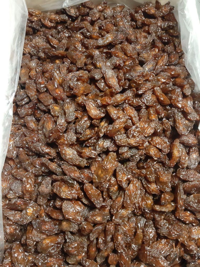 پخش عمده کشمش آفتابی و شیره خرما و انگور