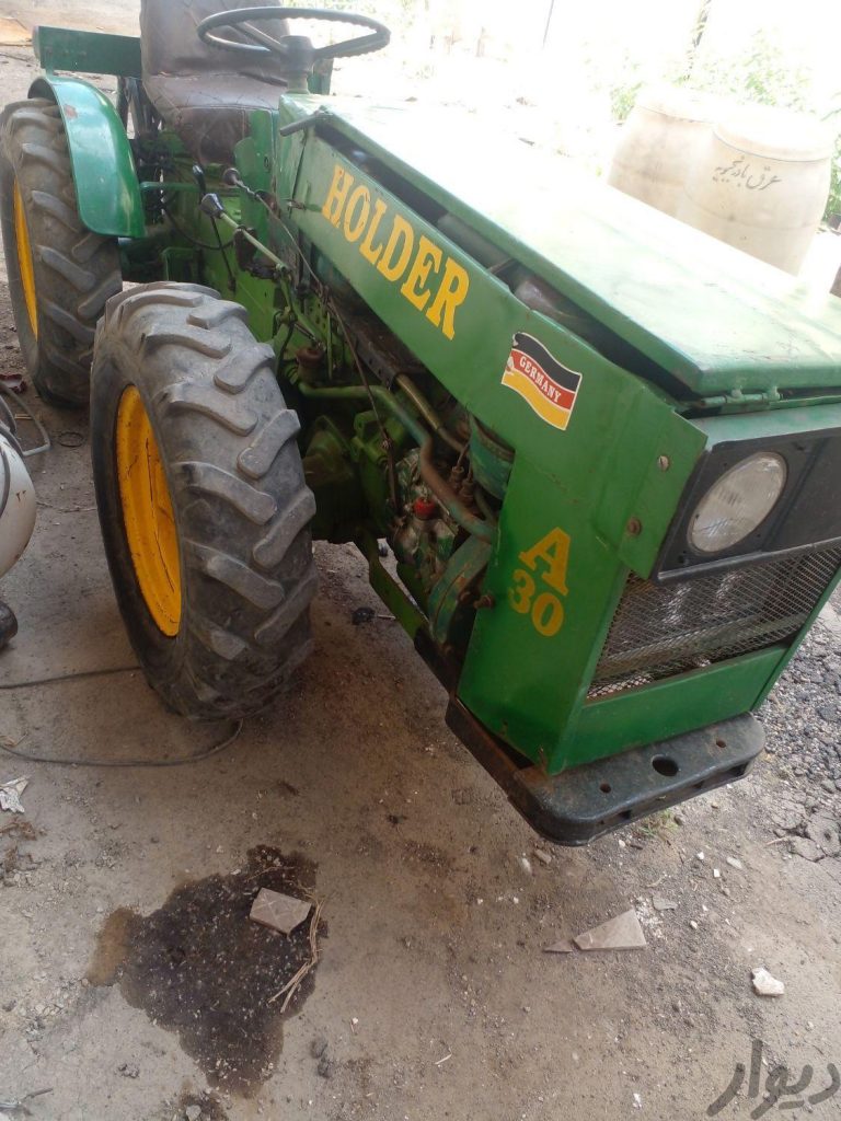 تراکتور باغی کمرشکن