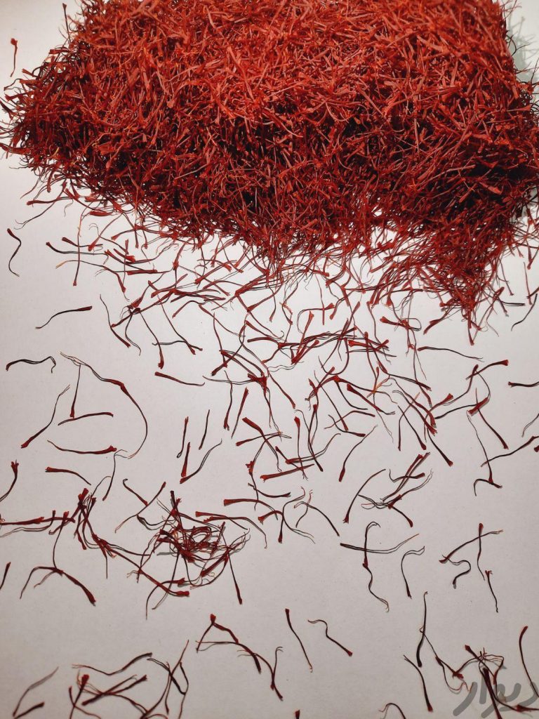 زعفران نگین عرفی