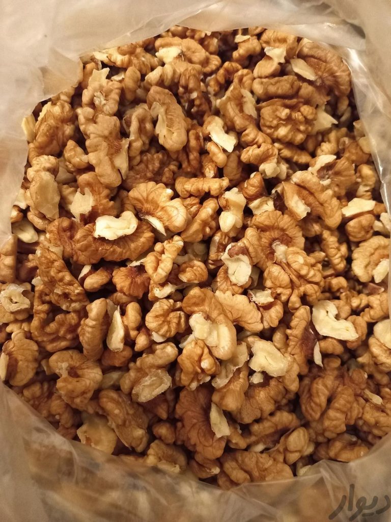 مغز گردو ایرانی