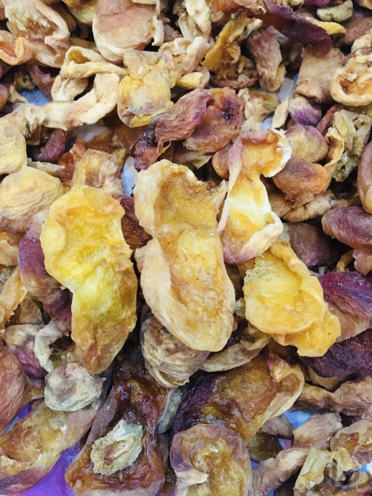 برگ زرد الو