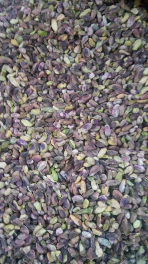 پسته گردو وانیل پودرنارگیل پودرکاکائو بادام هندی