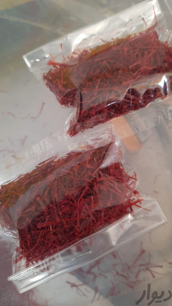 زعفران خوش عطر و رنگ