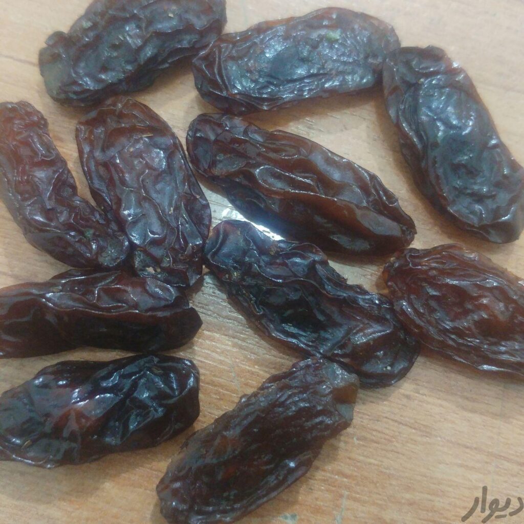 خرید وفروش انواع مویز و کشمش