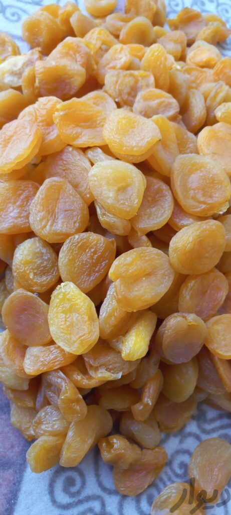 فروش قیسی زردآلو و سنجد