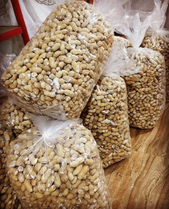 بادام زمینی غلاف شور لوکس